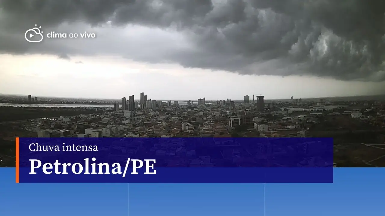 Formação de chuva intensa nesta tarde de quinta-feira em Petrolina/PE - 09/01/25