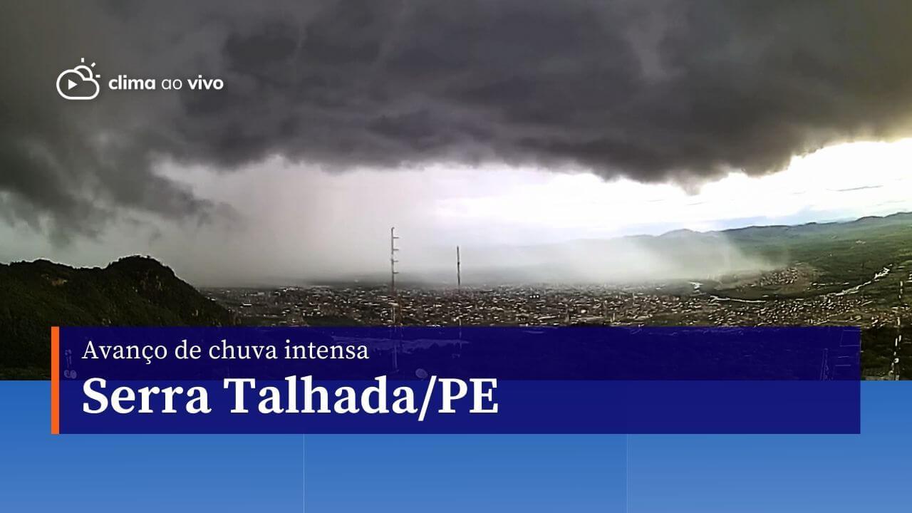 Avanço de chuva intensa em Serra Talhada/PE - 22/04/24